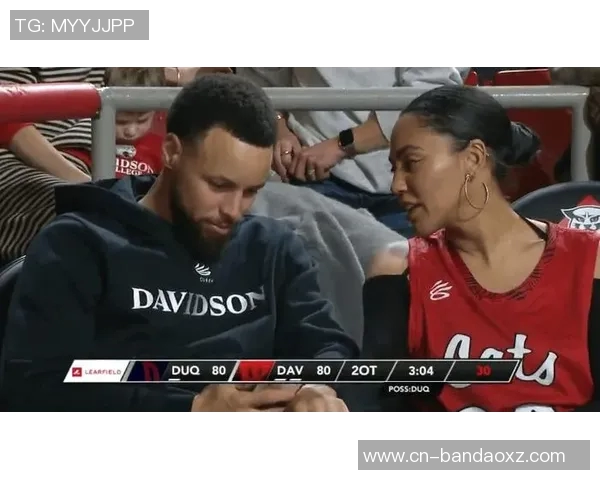 库里分享库里30号立交路牌感恩追梦之路永不停歇