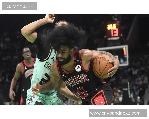 美媒报道多所大学对公牛双向球员弗劳尔斯表现表示关注并已参与常规赛