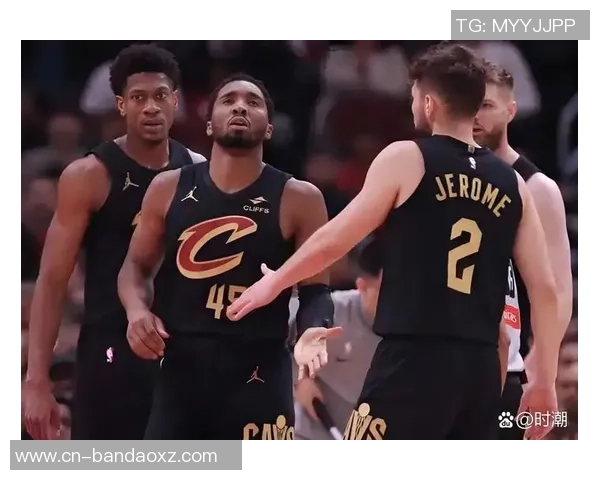 骑士队近期状态低迷连续失利致排名下滑至东部第七 骑士队近期状态低迷连续失利致排名下滑至东部第七